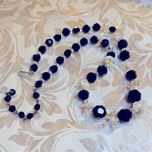 Aurora Borealis Black & Clear Glass Necklace on Gold Tone Chain 18” Vtg Gorgeous